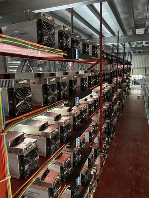 El minero Hyd 198t 5445W 27.5j/T de Bitcoin disponible para Preorder en la entrega de Hong-Kong