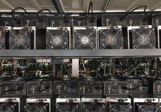 Minero Crypto bajo 2250W de Ibelink Bm K1+ Kadena del minero de Bitcoin del estruendo